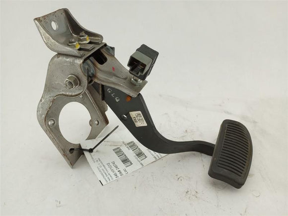 Hyundai Genesis Brake Pedal