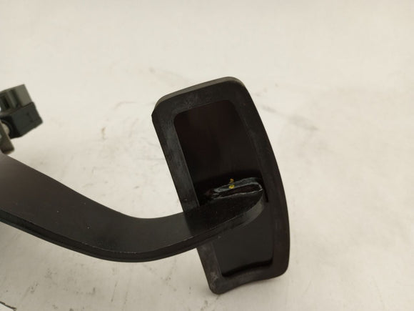Hyundai Genesis Brake Pedal