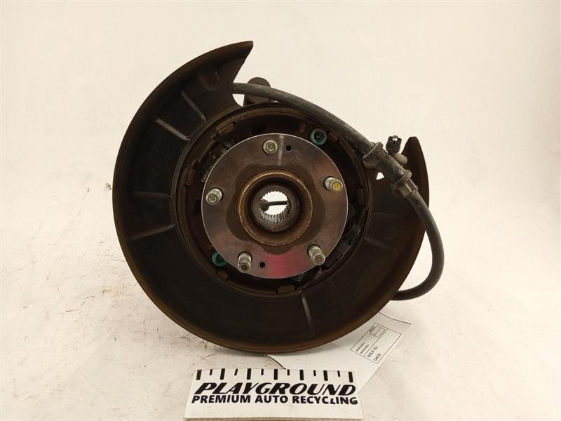 Hyundai Genesis Rear Left Knuckle and Hub Assembly