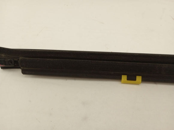 Hyundai Genesis Pair of Lower Exterior Door Moulding
