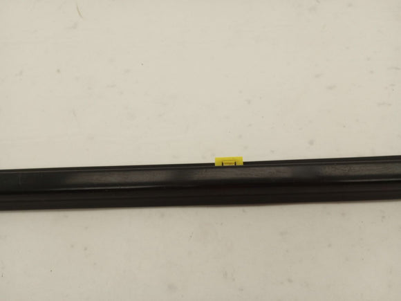 Hyundai Genesis Pair of Lower Exterior Door Moulding