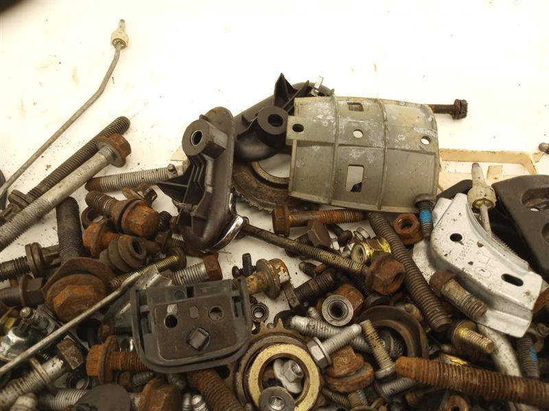 Saab 9-5 Dismantled Hardware