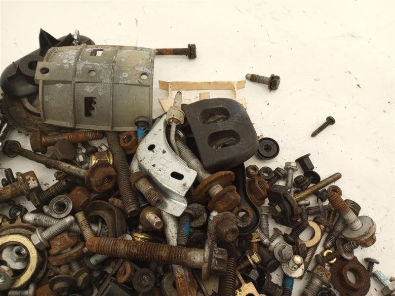 Saab 9-5 Dismantled Hardware