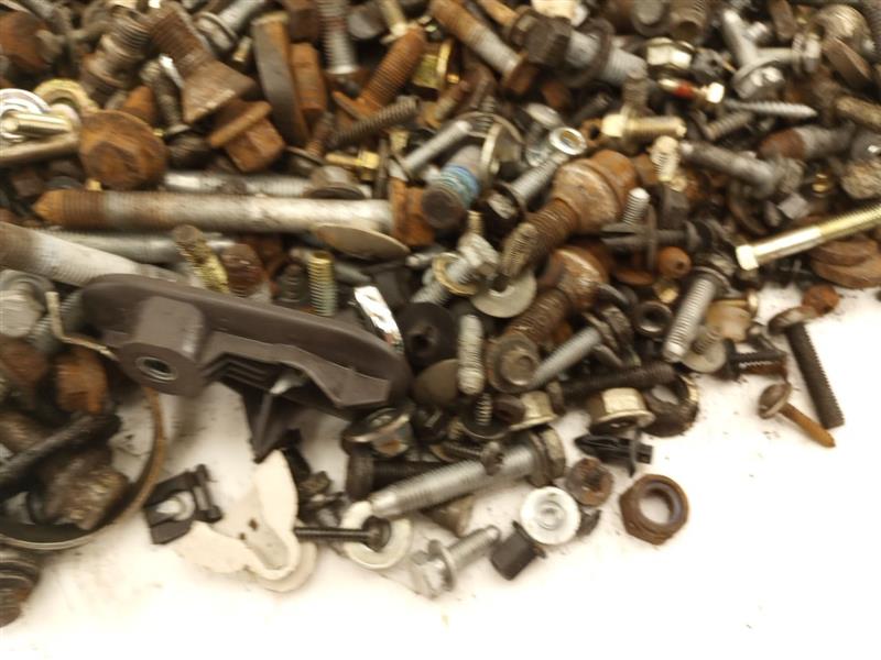 Saab 9-5 Dismantled Hardware