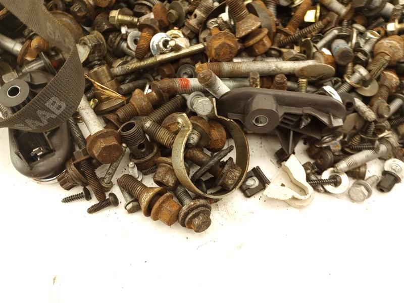 Saab 9-5 Dismantled Hardware