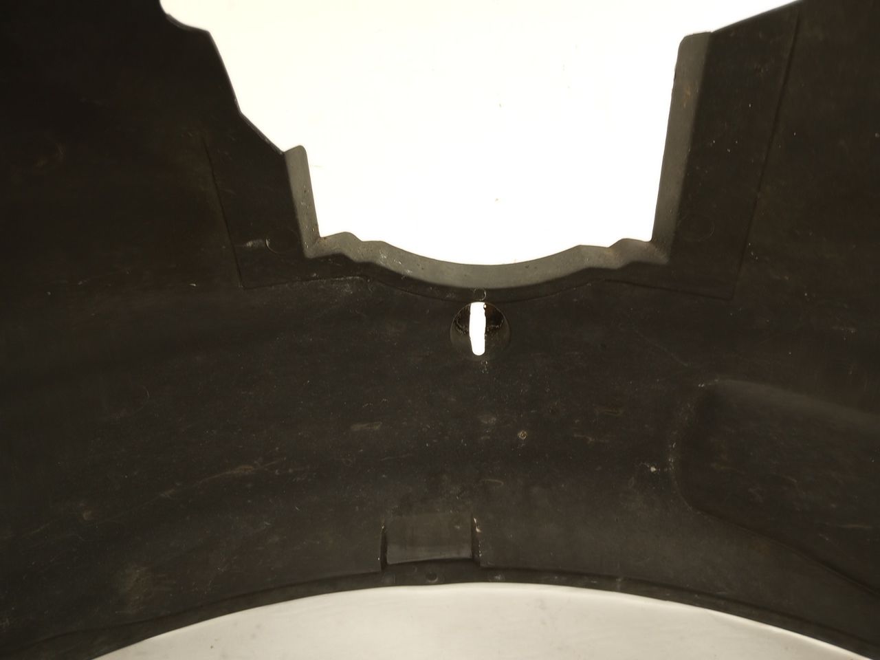 Saab 9-5 Front Right Fender Liner