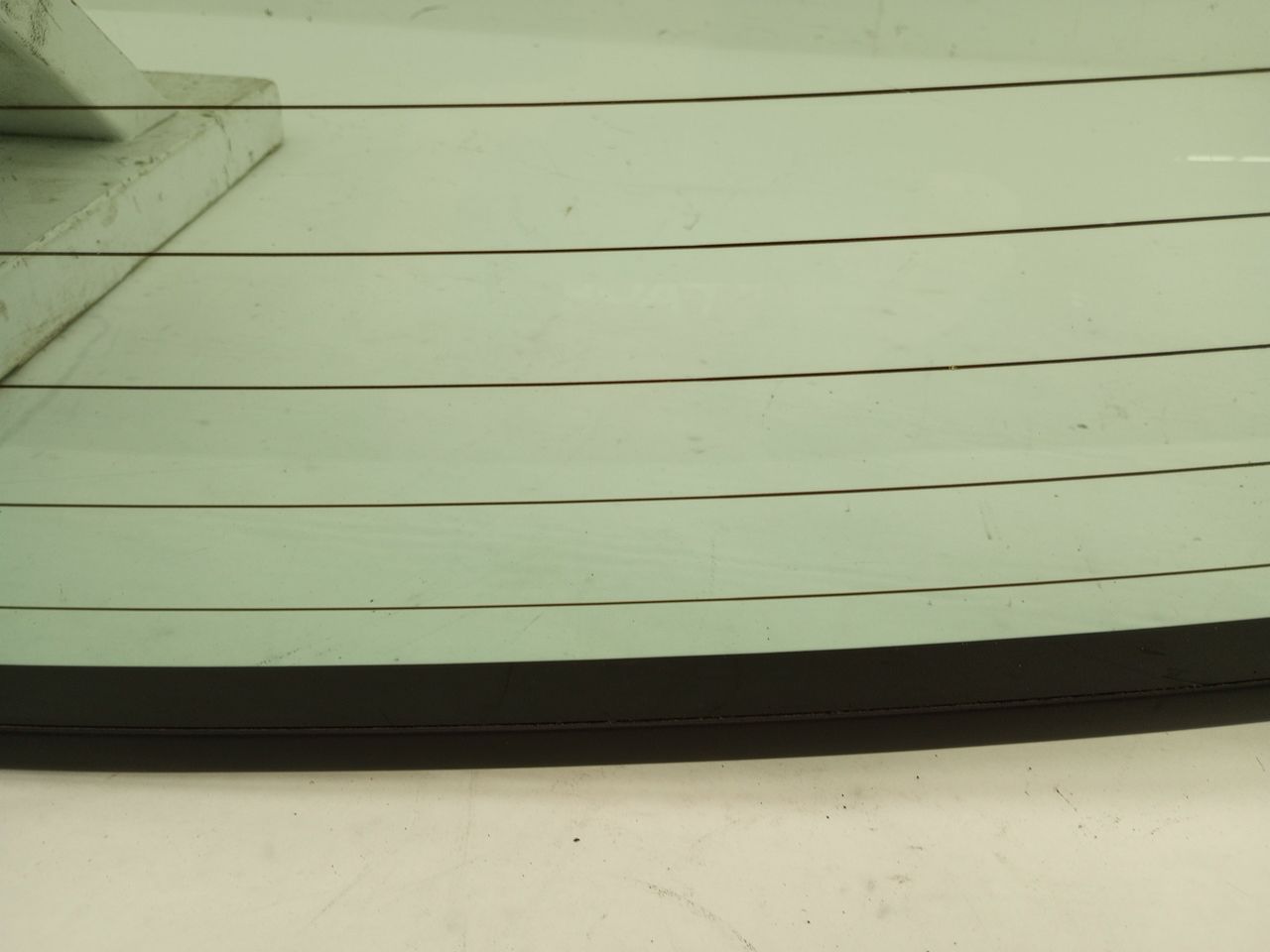 Saab 9-5 Back Glass