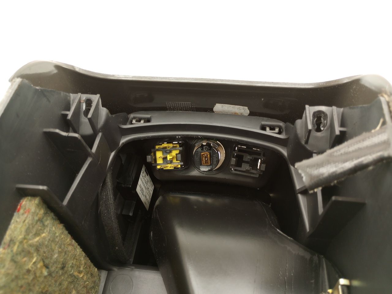 Saab 9-5 Front Center Console