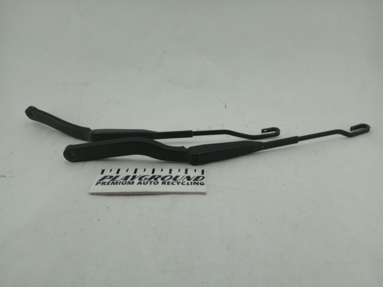 Saab 9-5 Pair Of Front Wiper Arms