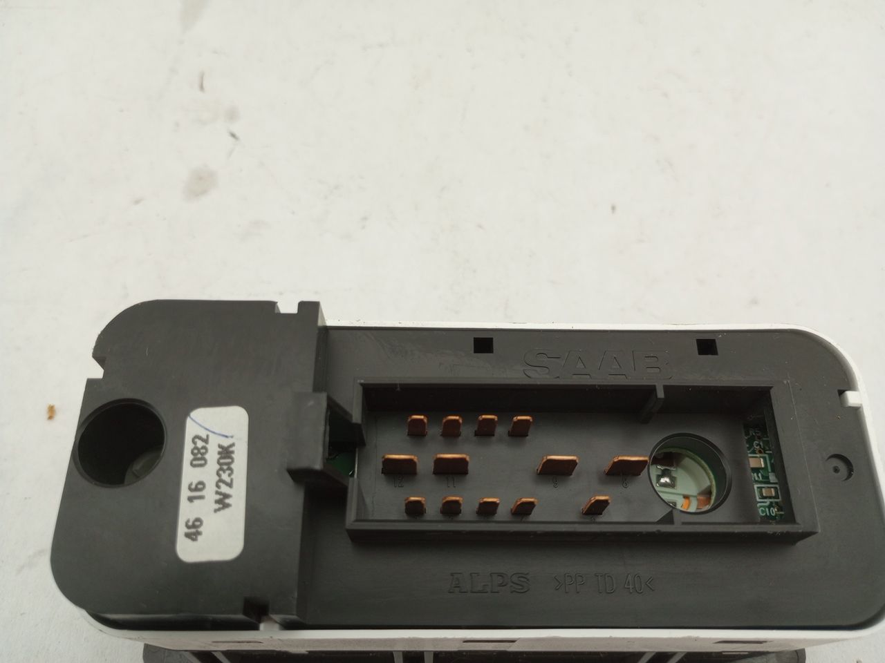 Saab 9-5 Front Left Door Window Switch