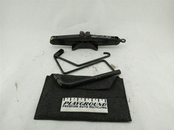 Saab 9-5 Jack And Tool Kit