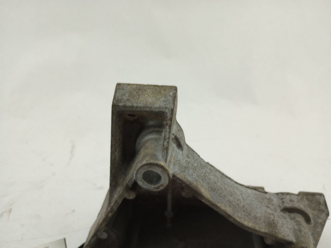 Saab 9-5 AC Compressor Bracket