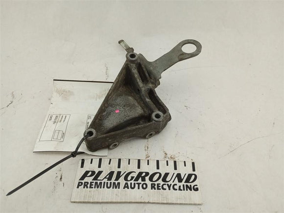 Saab 9-5 Engine Mount Bracket