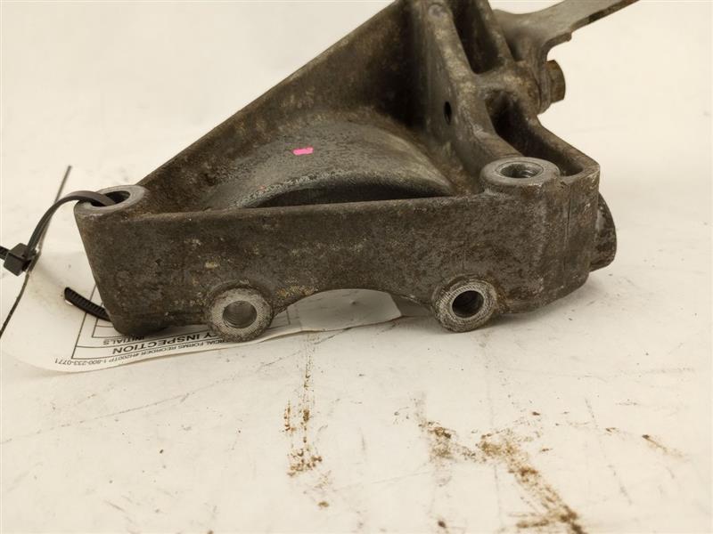 Saab 9-5 Engine Mount Bracket