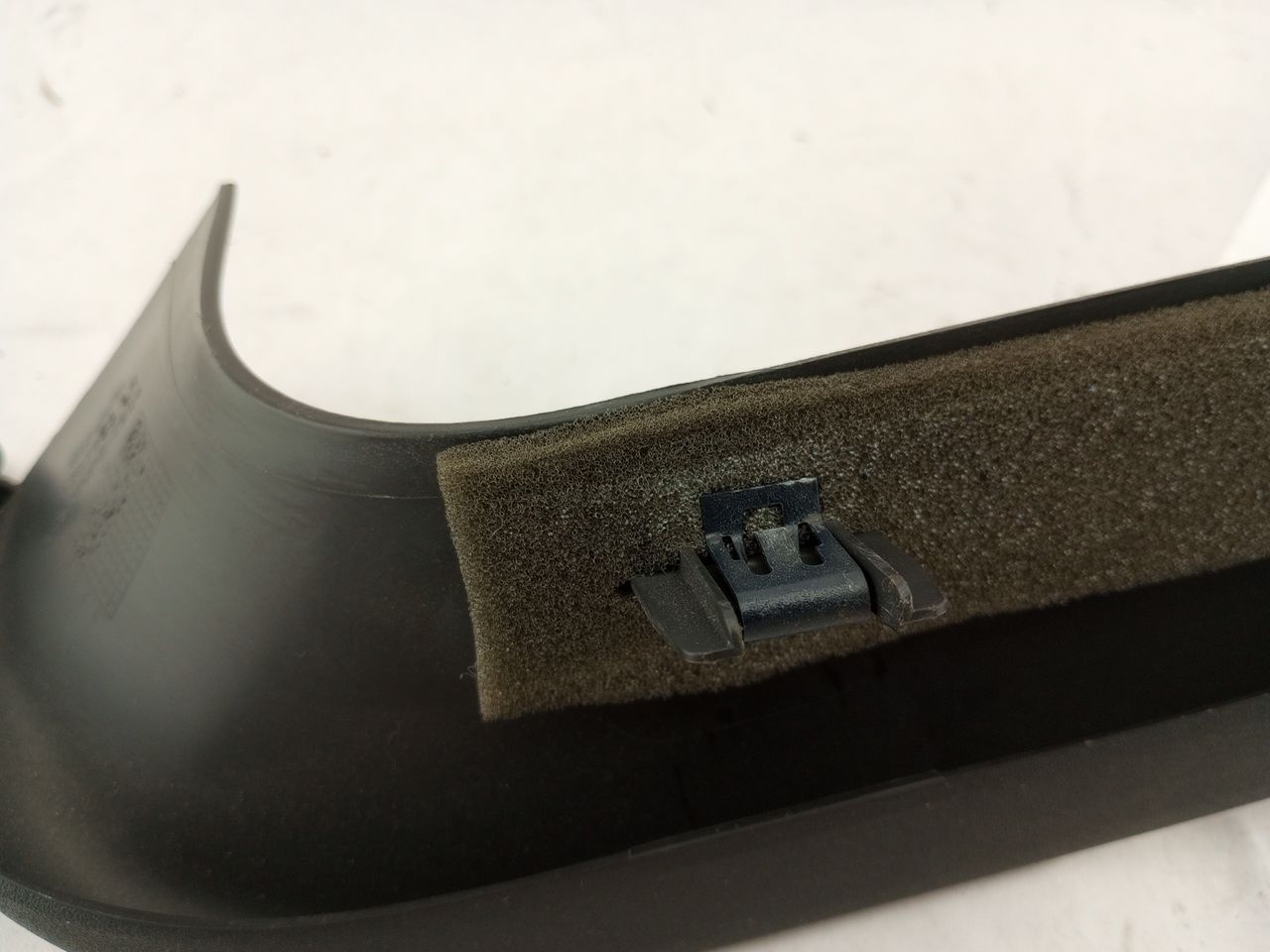 Saab 9-5 Left Trunk Hinge Cover Trim