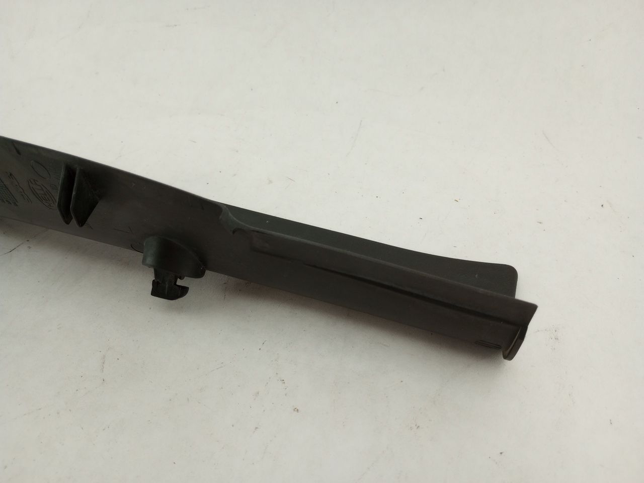 Saab 9-5 Rear Left Tailgate Trim