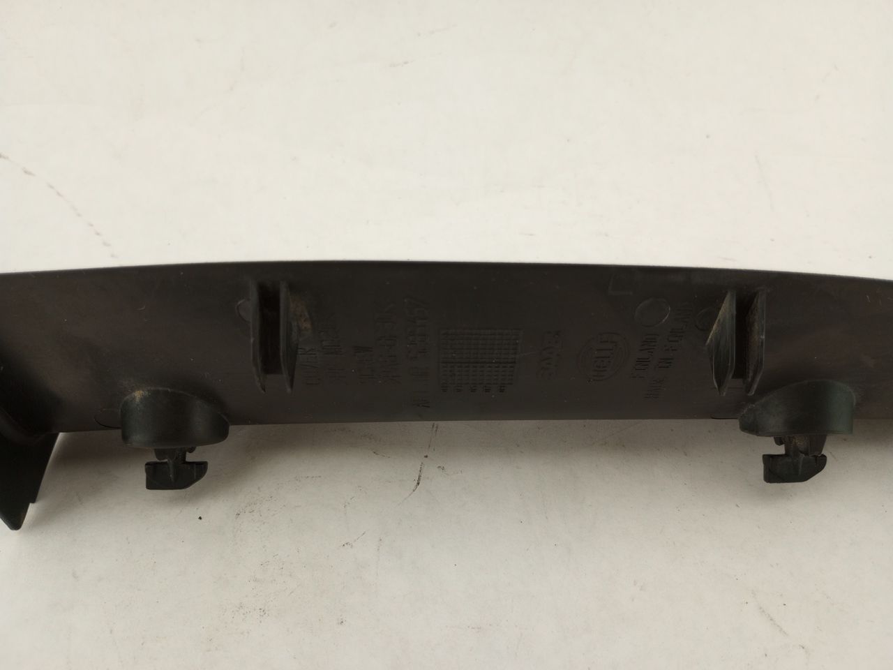 Saab 9-5 Rear Left Tailgate Trim