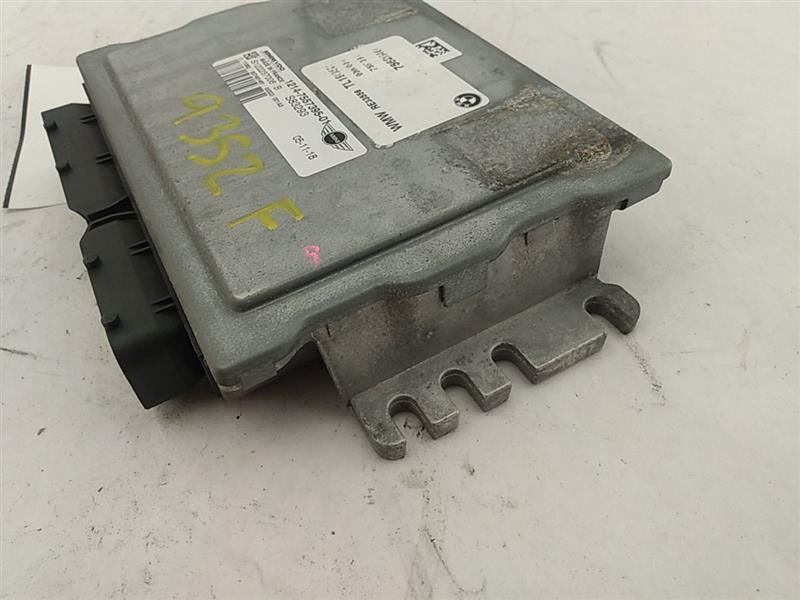 Mini Cooper S Engine Control Unit ECU