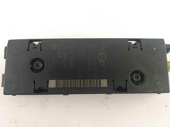 Mini Cooper S Antenna Receiver Amplifier
