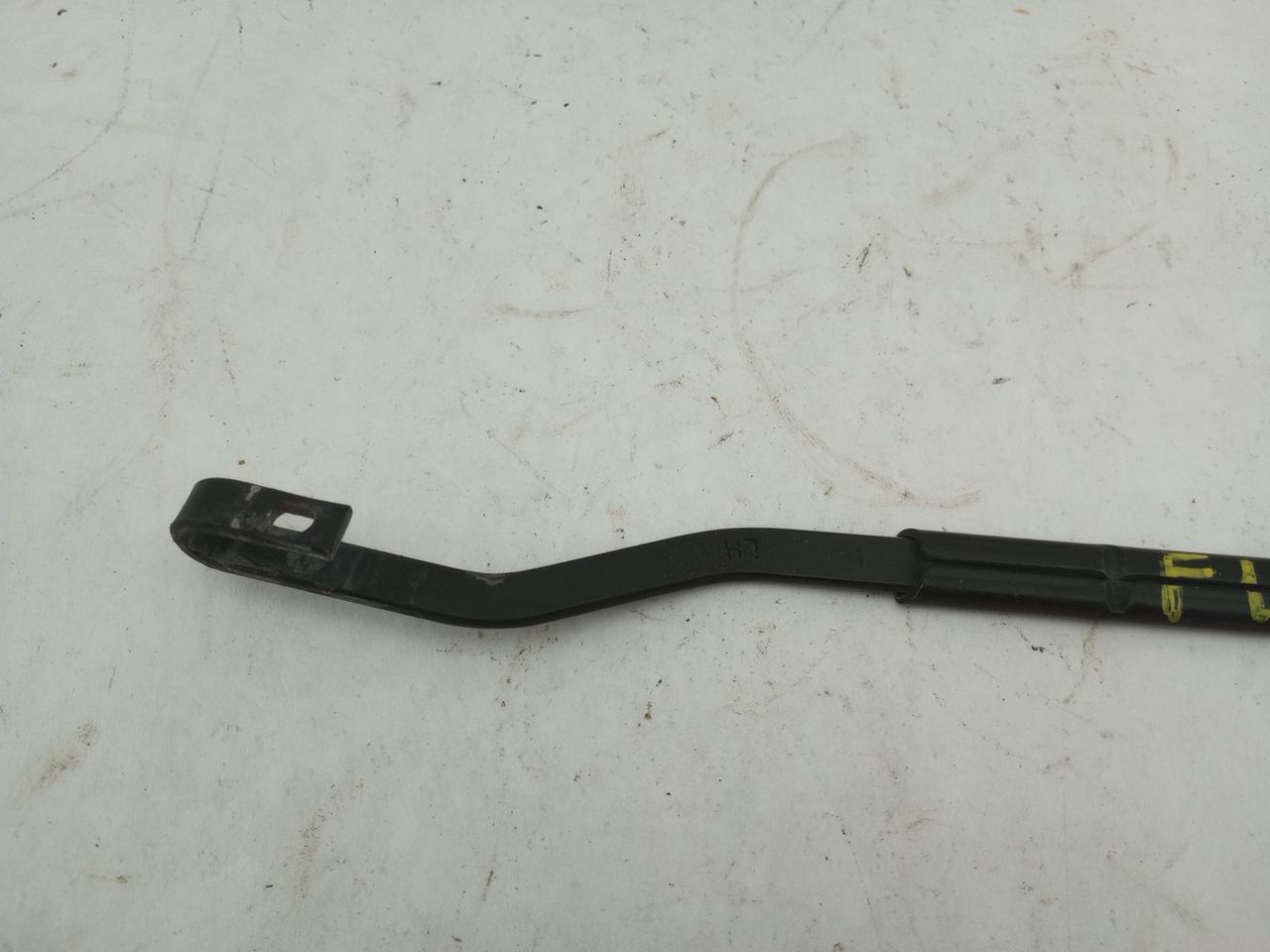 Mini Cooper S Pair Of Front Windshield Wiper Arms