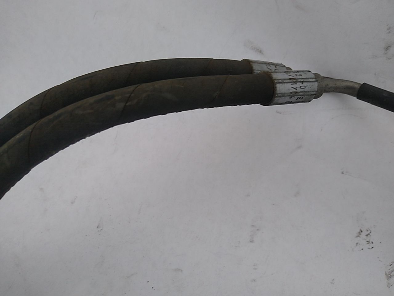 BMW 645Ci Stabilizer Bar Hydraulic Lines