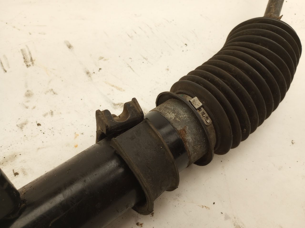 Lexus IS300 Steering Rack