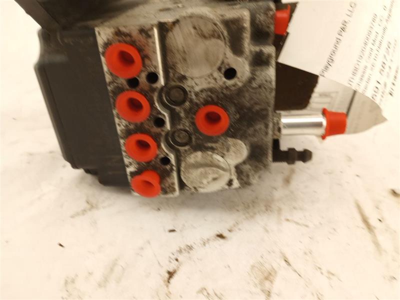 Lexus IS300 ABS Pump and Module