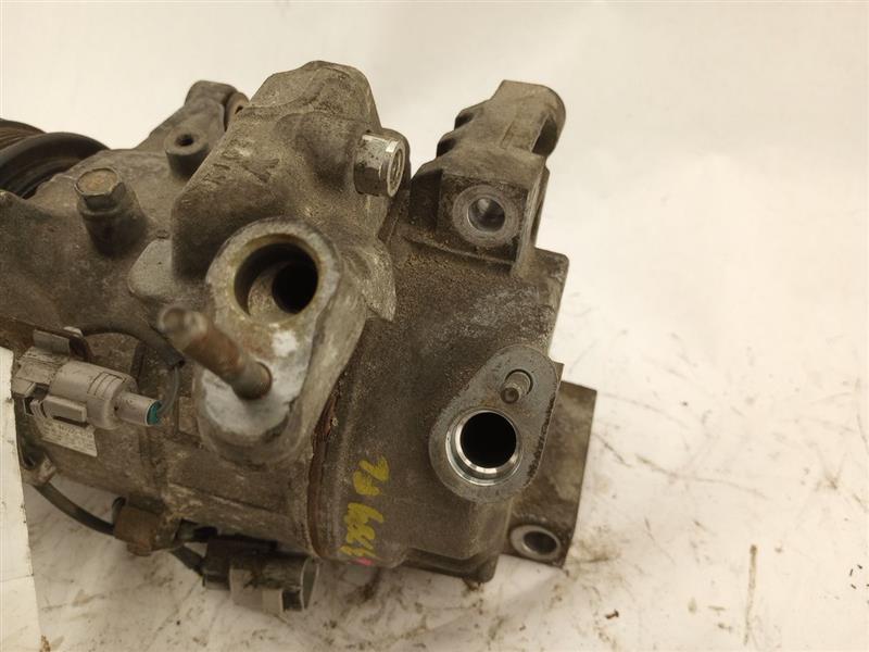 Lexus IS300 AC Compressor