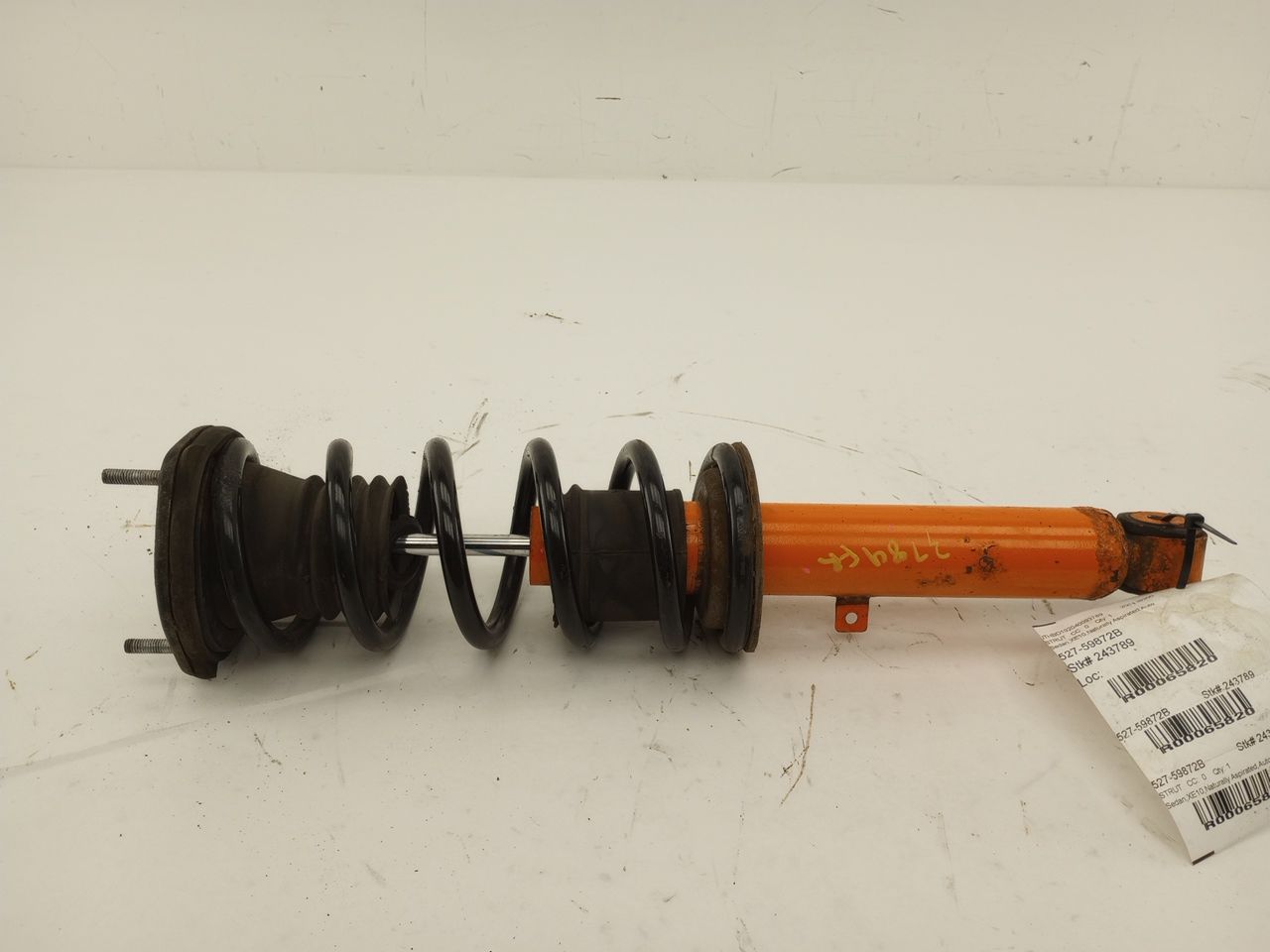 Lexus IS300 Front Right Strut Assembly - 0