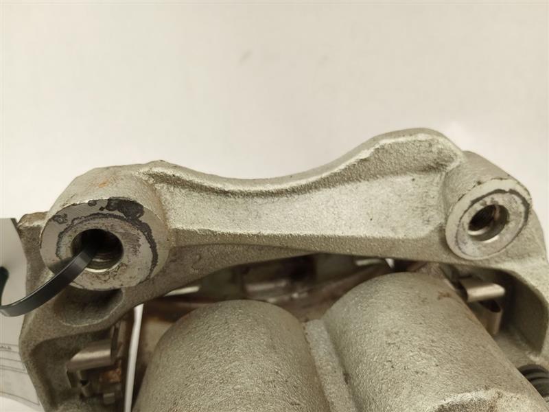 Lexus IS300 Front Right Brake Caliper