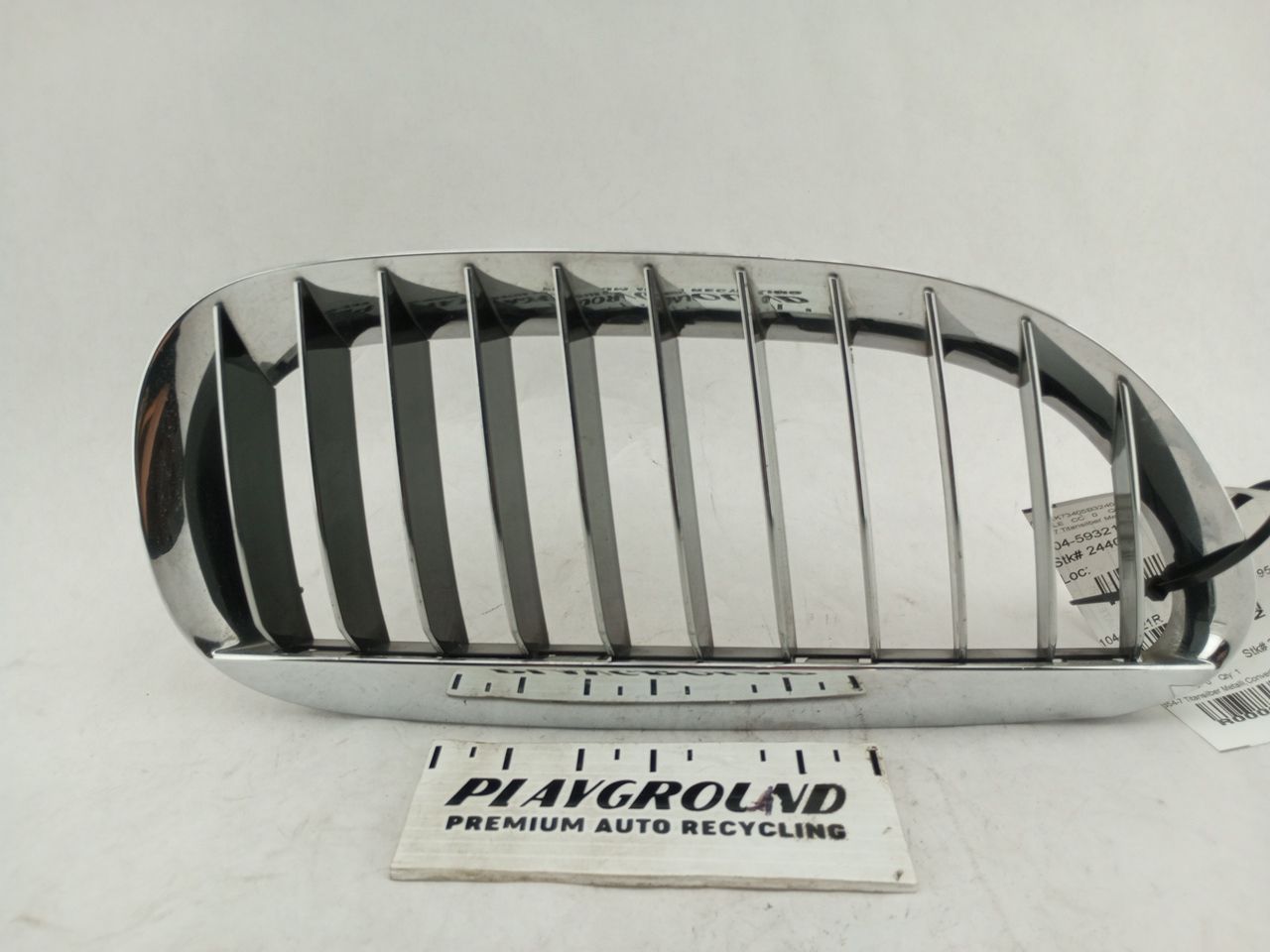 BMW 645Ci Front Right Grille