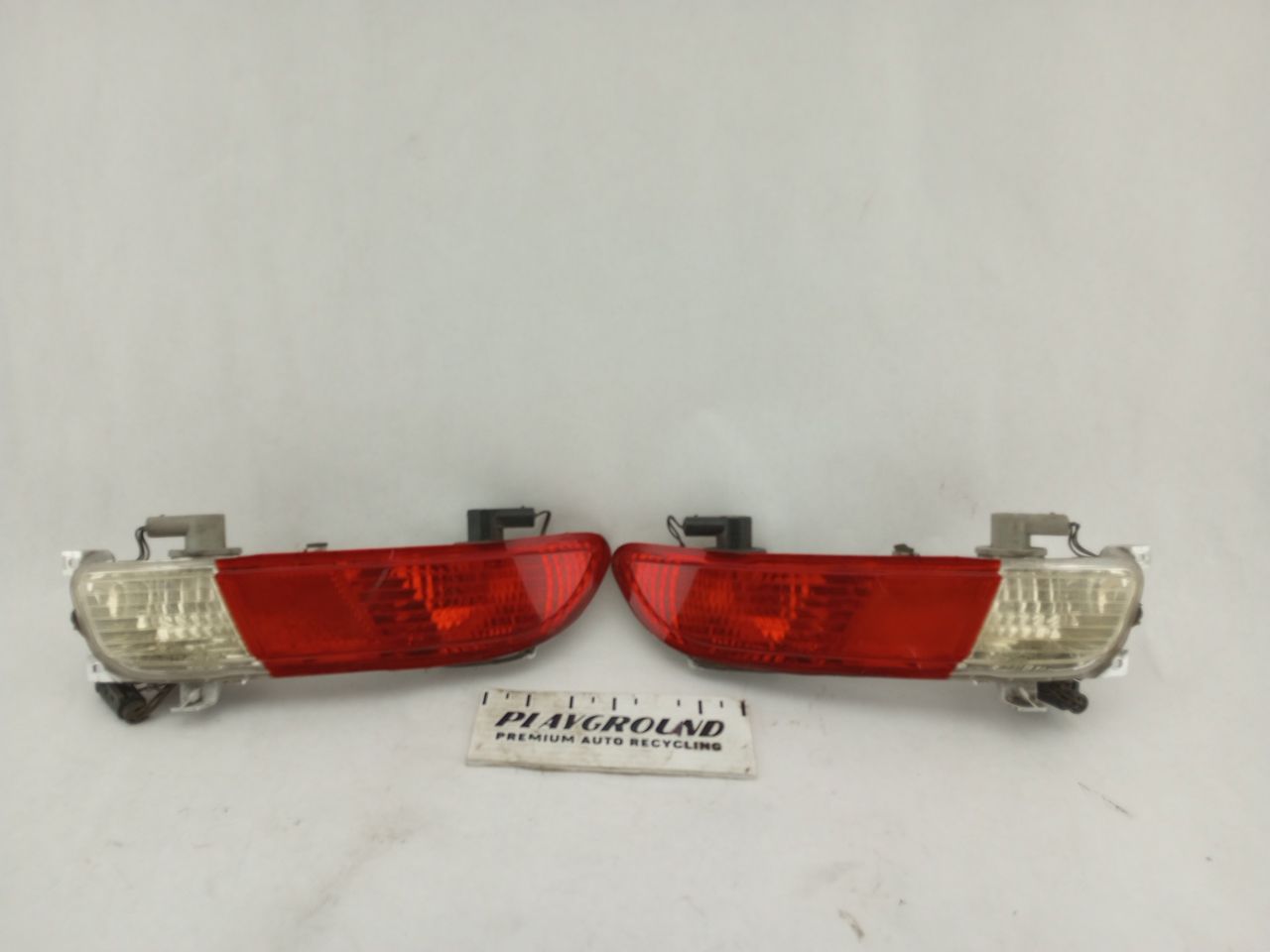 BMW 645Ci Rear Left and Right Lower Taillights