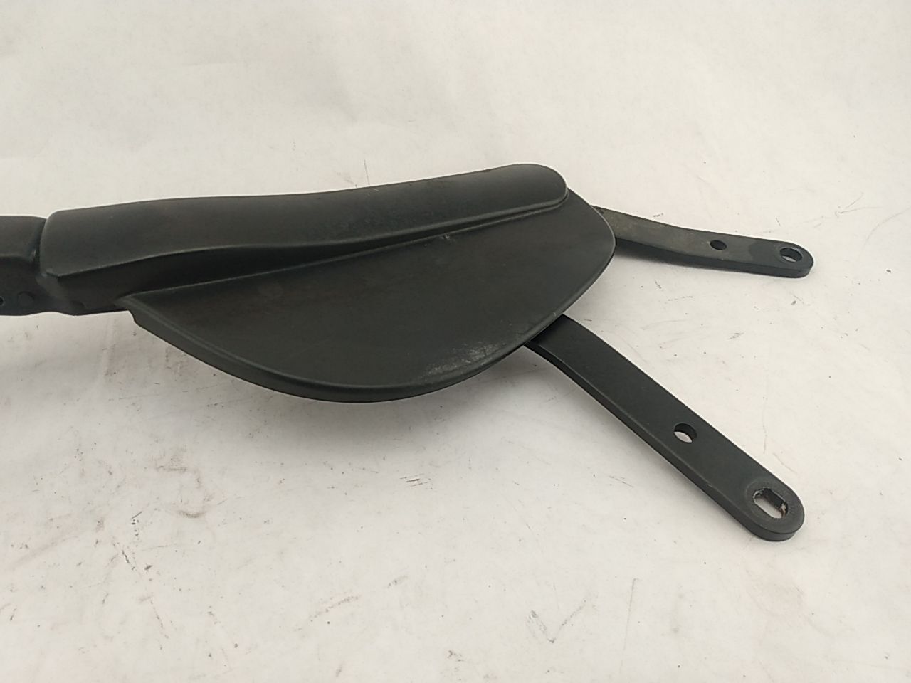 BMW 645Ci Windshield Wiper Arm Set