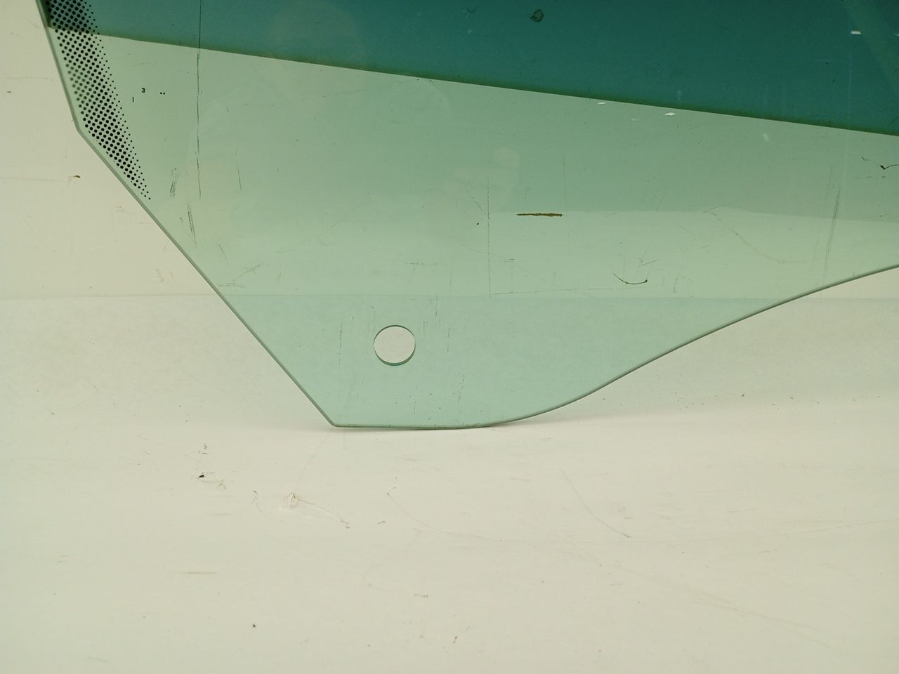 BMW 645Ci Front Right Door Glass