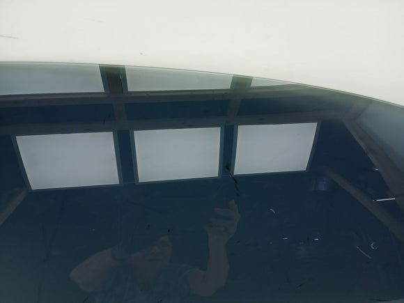 BMW 645Ci Front Right Door Glass