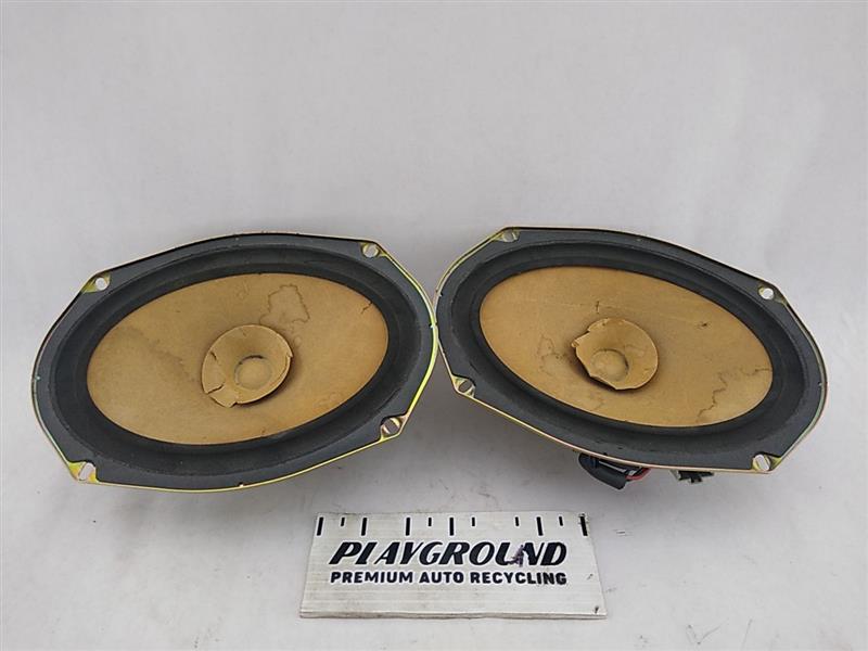 Honda Prelude Set Of Rear Speakers