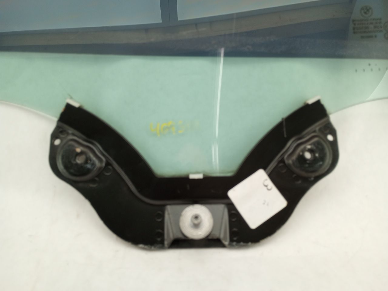 BMW 645Ci Rear Left Quarter Glass