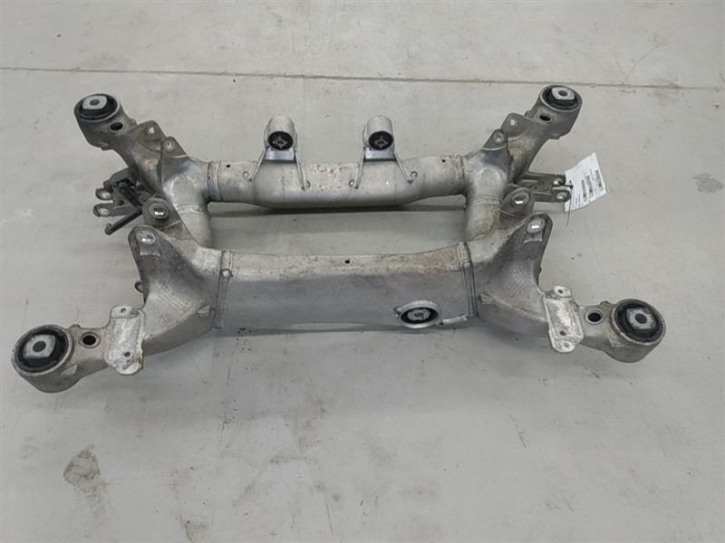 BMW 645Ci Rear Subframe Crossmember Support