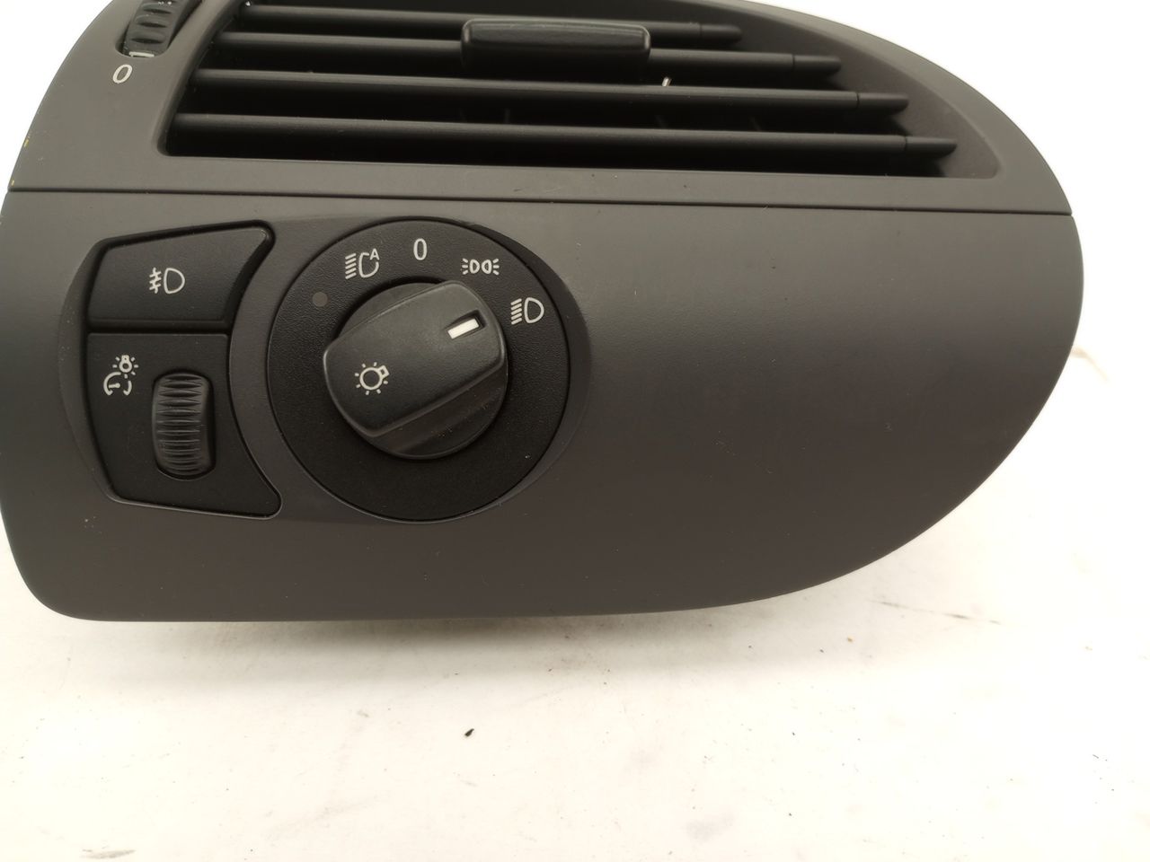 BMW 645Ci Set Of Dash Air Vents