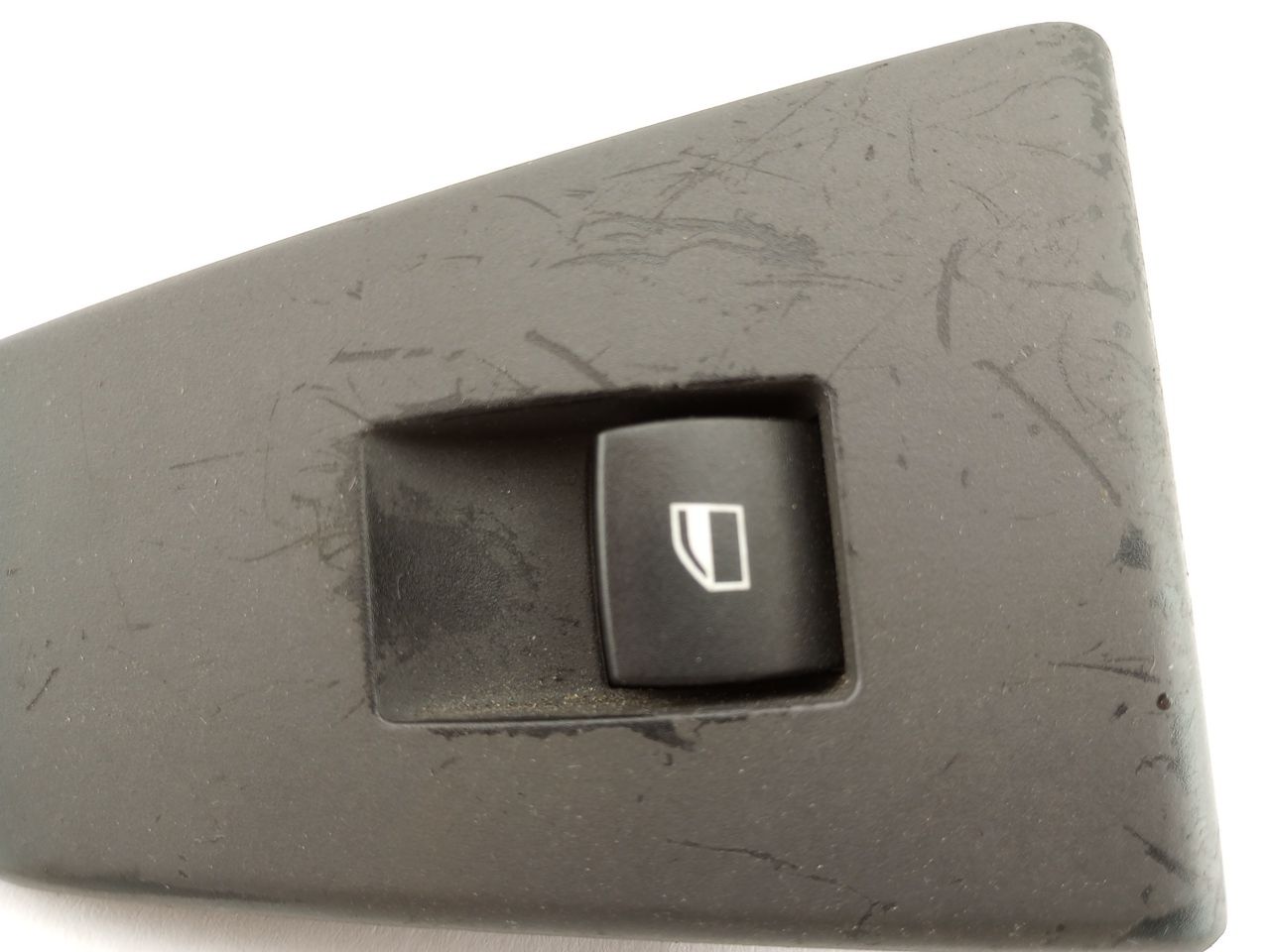 BMW 645Ci Front Right Door Window Switch