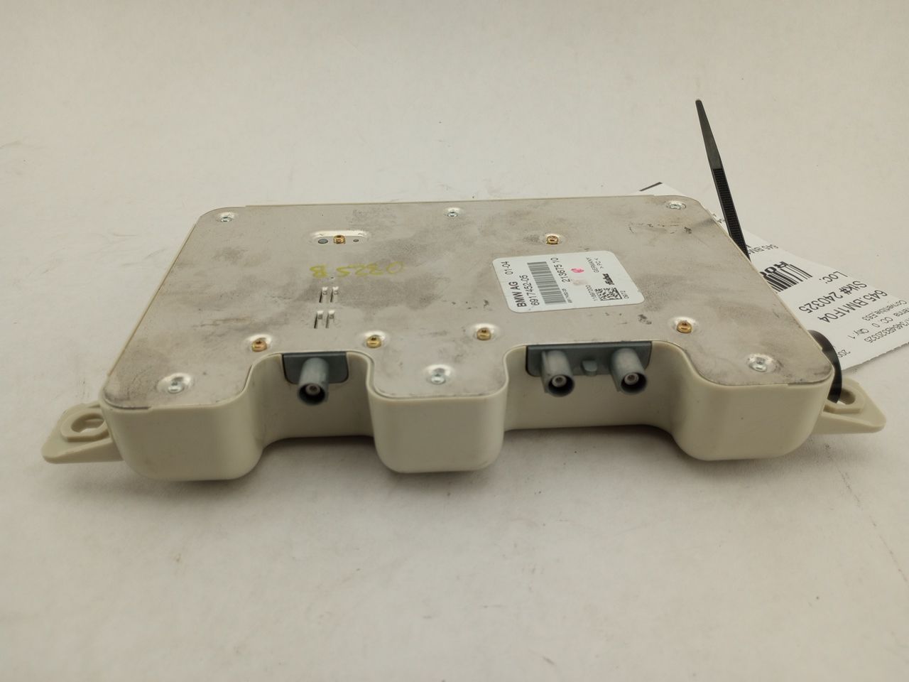 BMW 645Ci Antenna Control Module