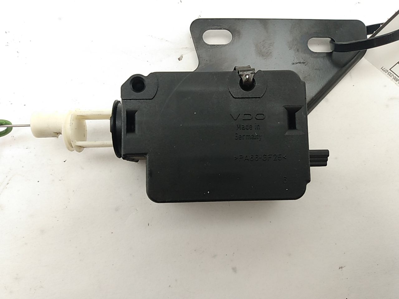 BMW 645Ci Fuel Tank Door Lid Actuator Motor