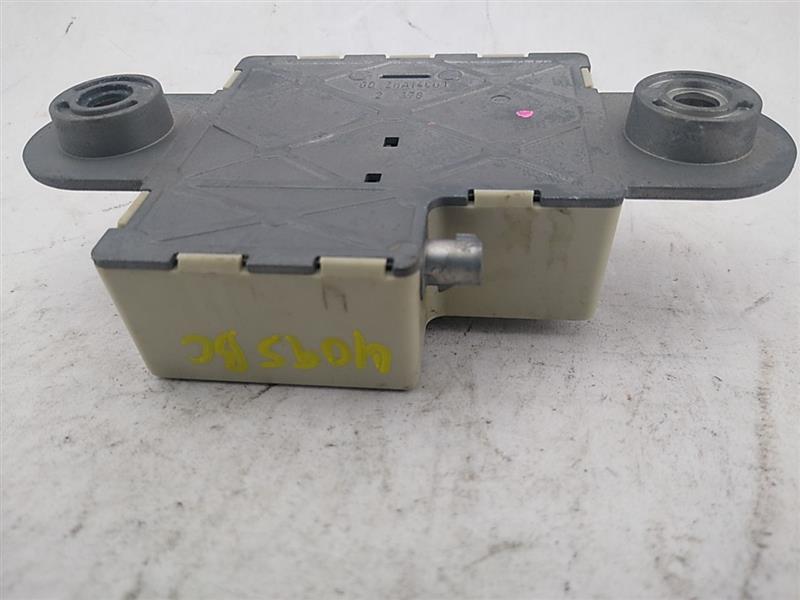 BMW 645Ci Antenna Booster Control Module