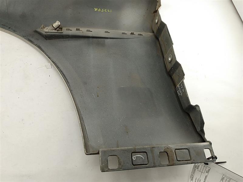 BMW 645Ci Front Right Fender