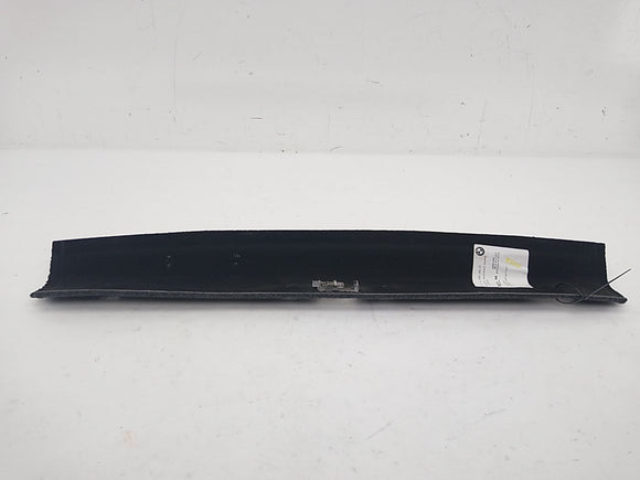 BMW 645Ci Rear Center Trunk Light Molding