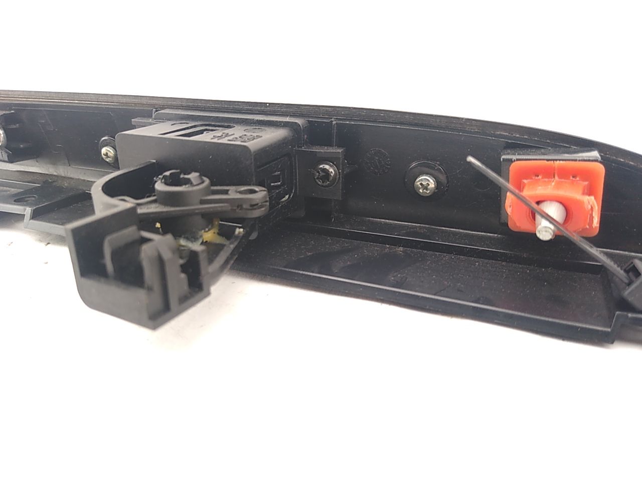 BMW 645Ci Glove Box Release & Trim