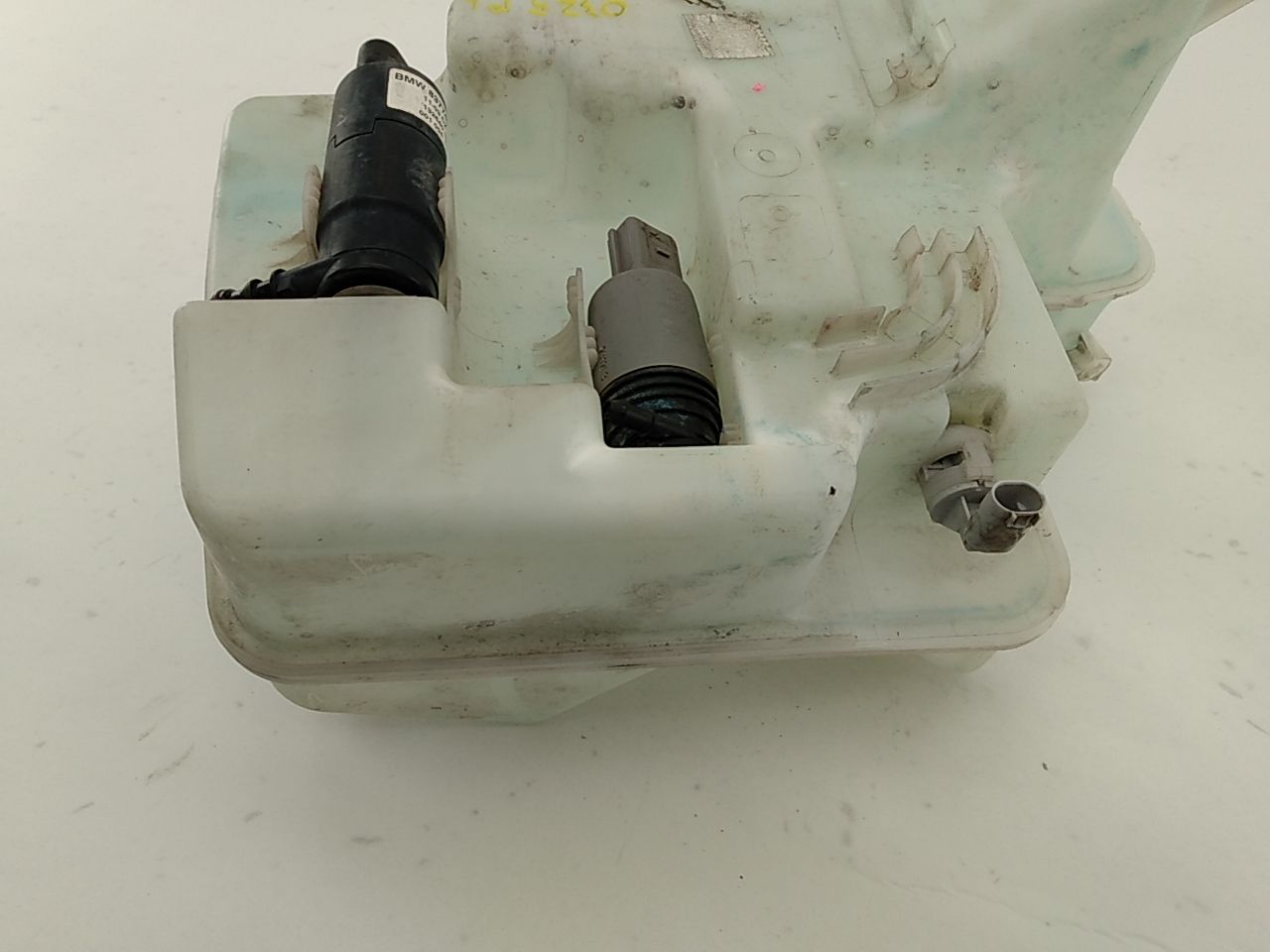 BMW 645Ci Washer Fluid Reservoir