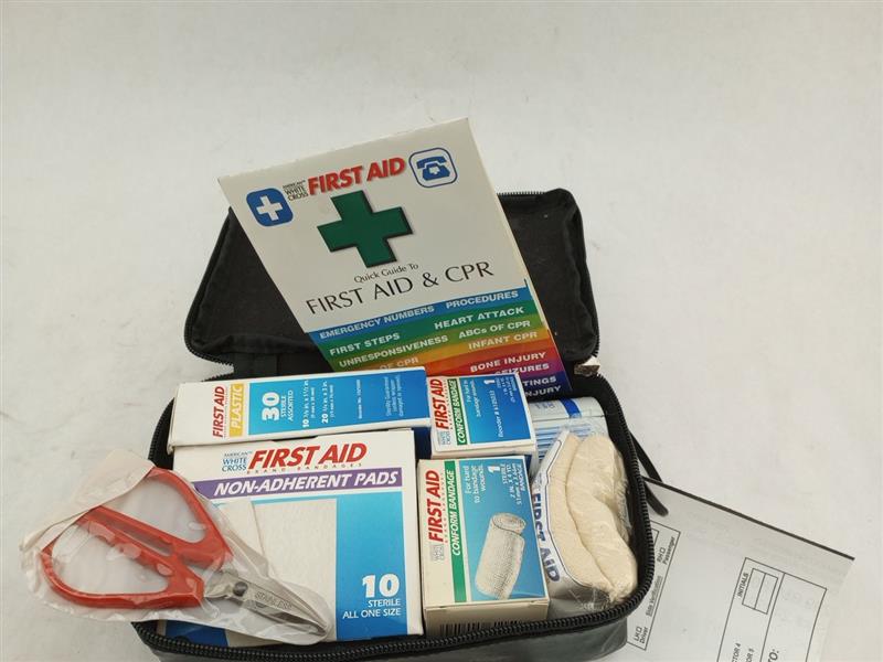 BMW 645Ci First Aid Kit