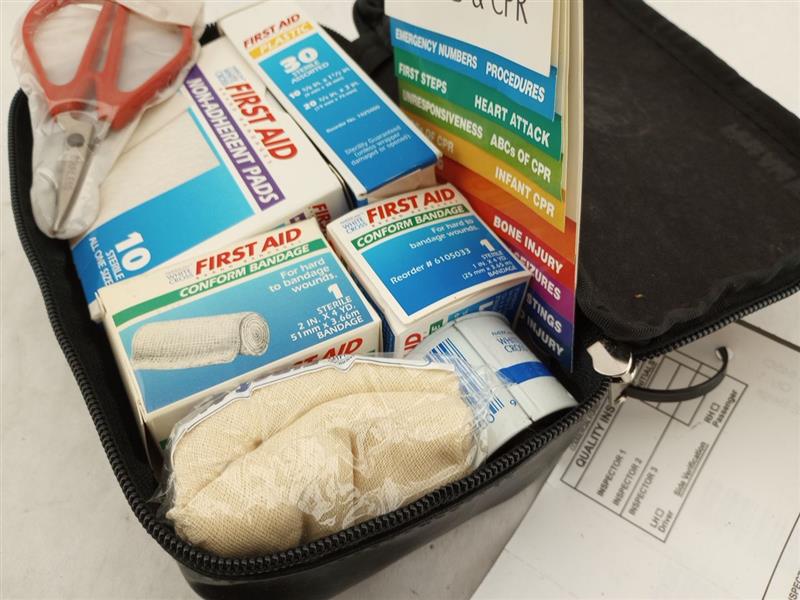 BMW 645Ci First Aid Kit