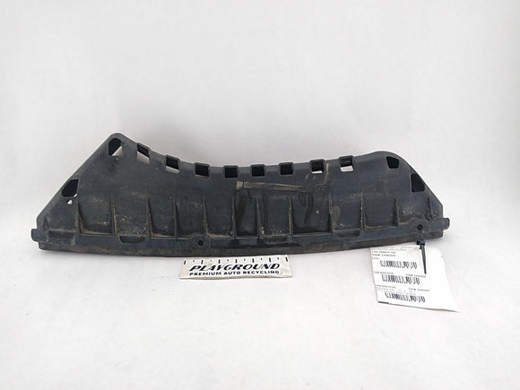 BMW 645Ci Rear Bumper Center Guide